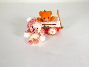 Plastic Canvas Needlework Wagon W/Teddy Bear Christmas Ornament & Crochet Bear - Picture 1 of 6