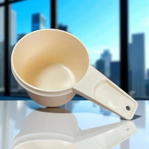 Vintage Tupperware Messbecher Ersatz 3/4 Becher 762 Mandel USA - Bild 1 von 9