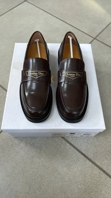 Мокасины для мальчиков Dior размер 38,5 - Изображение 1 из 4