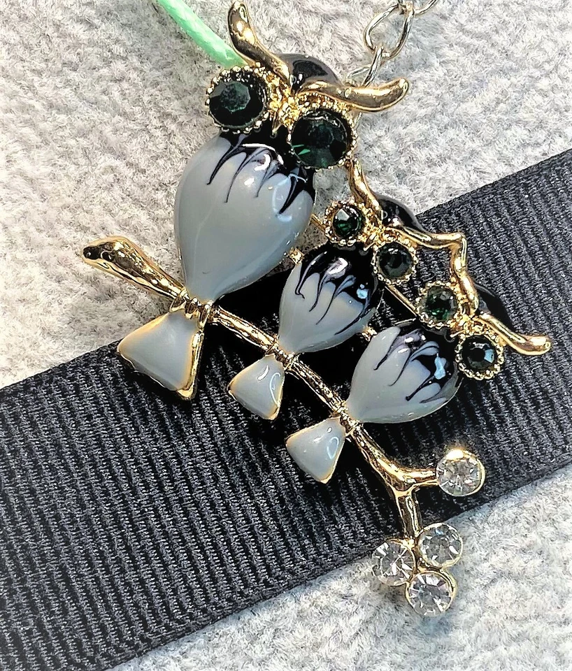 BETSEY JOHNSON OWL FAMILY ON LIMB GREY/BLACK ENAMEL  PIN/PENDANT  WITH FREE CORD - Image 1 of 4