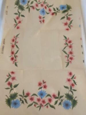 Printed Tapestry Canvas -  Flowers -   Table Centrepiece and 2 Placemats - Image 1 of 3