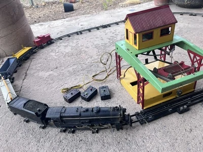 American Flyer Prewar 3/16 inch 1940-41 #561 loco and #558 tender Pennsylvania - Image 1 of 4