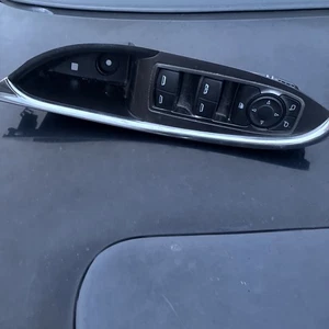 2016-2019 Chevrolet Malibu Driver Door Master Power Window Switch 23308155 OEM - Picture 1 of 3