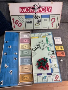 Monopoly Gioco da Tavolo Vintage - Parker Brothers n. 009 - 1985 - Foto 1 di 11