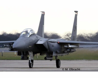 Revell 03841 McDonnell Douglas F-15E Strike Eagle 1:72 modellismo - Immagine 1 di 4