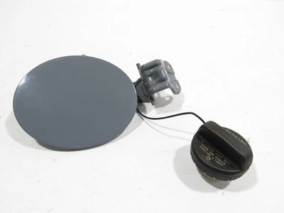 Tapa de la puerta del tanque depósito depósito llenado combustible Toyota 86 GT 2018 17-21; Foto 1 de 4