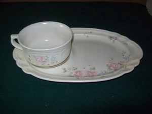 Pfaltzgraff Tea Rose Snack Set - Picture 1 of 3