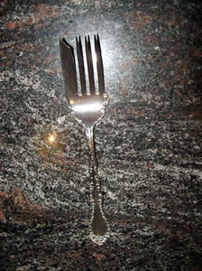 c.1901 SL GH ROGERS LAKEWOOD PASTRY FORK SILVERPLATE - Picture 1 of 4