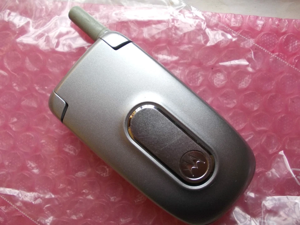 Telefono Cellulare MOTOROLA V171 BELLO  - Immagine 1 di 1