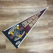 CHICAGO WOLVES CALDER CUP CHAMPIONS VINTAGE 2002 AHL MINOR LEAGUE HOCKEY PENNANT