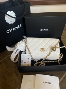 Las mejores ofertas en Bolsos y carteras CHANEL Bandolera Blanco para  Mujeres | eBay
