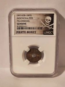 AH 1658-1805 Indonesia Pitis Genuine Pirate Money by NGC. - Imagen 1 de 4