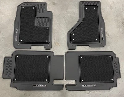 KIT ALFOMBRILLA RAM 2500 2015 5NQ21DX9AB - NUEVO OEM 5NQ21DX9AB Foto 1 de 3