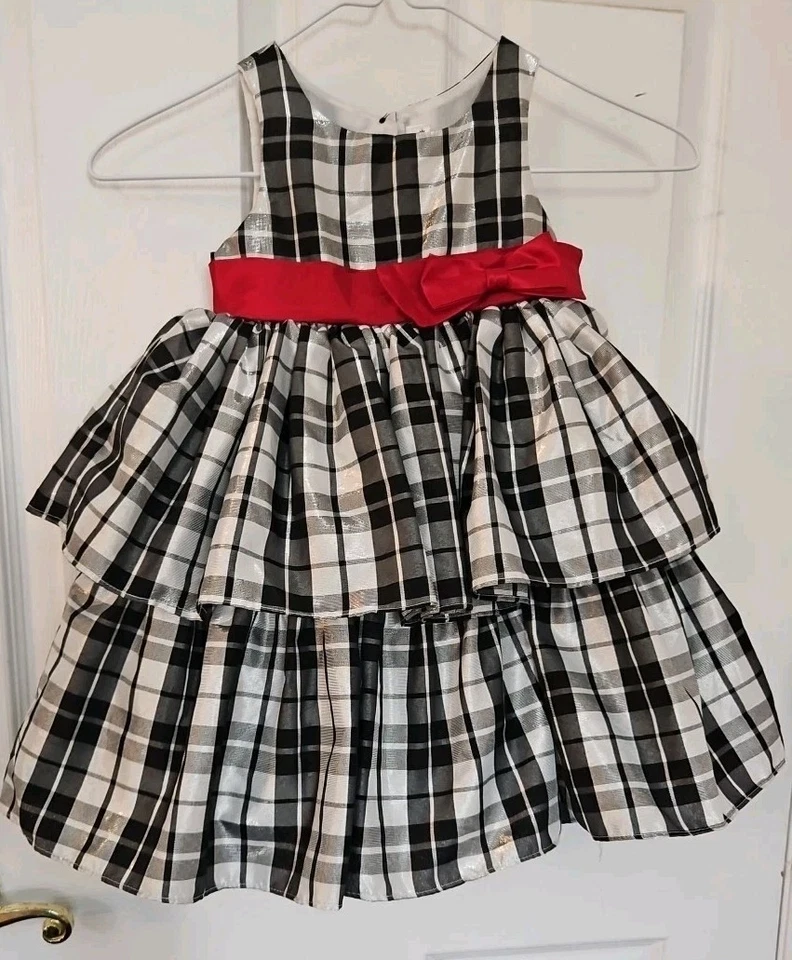 Vestido/cintura imperio blanco y negro con volantes talla 2T para niñas, totalmente forrado, faja y arco Foto 1 de 3