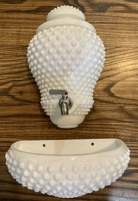 Jarrón jardinera de bolsillo de pared Hobnail de vidrio con leche MCM Fenton de colección Lavabo completo raro Foto 1 de 4