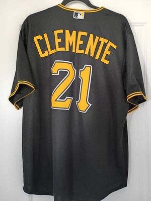 ROBERTO CLEMENTE PITTSBURGH PIRATES NIKE JERSEY SIZE LARGE - Image 1 of 4