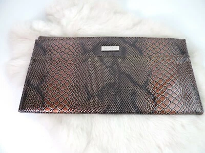 Cubierta clásica Miche Jen cobre negro reptil serpiente textura  Foto 1 de 4