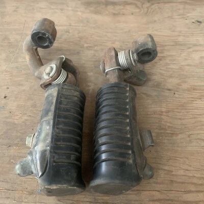 1977 Honda CB750A Hondamatic H1000-1> conjunto de pinos dianteiros para os pés esquerdo direito #2 - Imagem 1 de 4