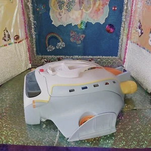 🦄Moose /Talking Sting Ray Shape Spacecraft/Plane Lights Up w/Ramp 16"L Playset! - Picture 1 of 24