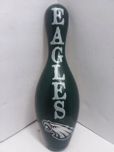 Philadelphia Eagles 1/2 bowling pin wall hanger custom made - Picture 1 of 4
