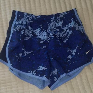 Nike Blue Dri Fit Shorts Size Youth Large - Picture 1 of 3