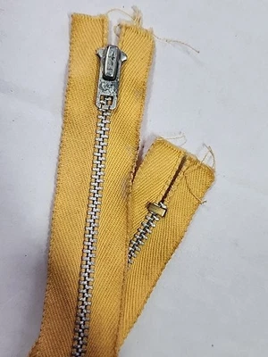 Garra "42" 21" Cremallera Metal EE. UU. Amarillo Algodón Denim Usado Extremo Cerrado Aluminio  Foto 1 de 4