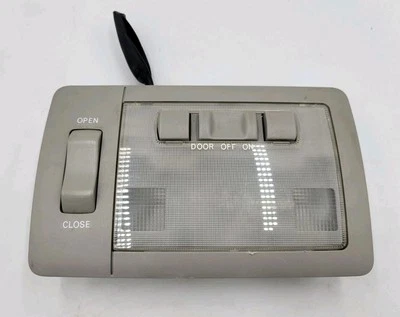 2005-2010 Scion tC Dome Map Light With Sunroof Controls OEM Gray — 第 1/4 张图片