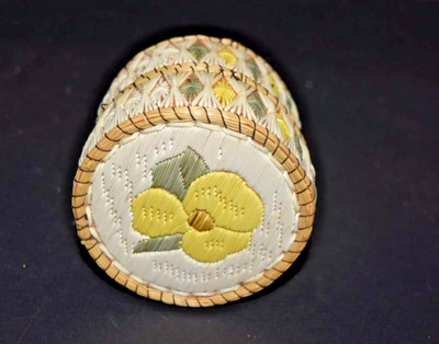 Fancy Porcupine 羽毛盒 篮子 Delia Beboning Native First Nation Manitoulin — 第 1/4 张图片