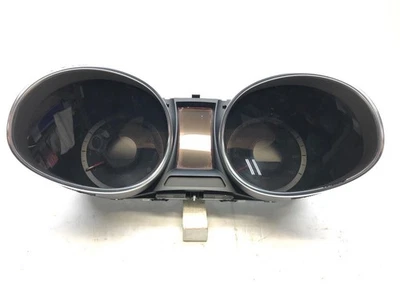 2015-2016 Hyundai Santa Fe Sport SWB AWD Speedometer Gauge Cluster 94011-4Z310 - Image 1 of 4