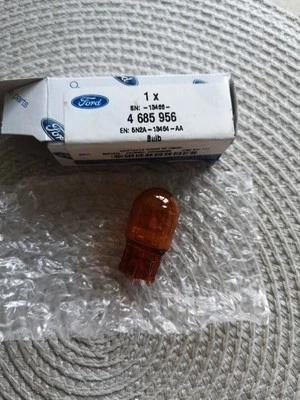 Ford Bulb 4685956 Amber Capless - Image 1 of 4