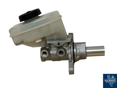 03-07 Infiniti G35/M35/M45 Coupe Brake Master Cylinder OEM Bosch 46010-AC725 - Image 1 of 4