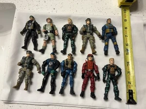 Nice Lot of 10 The Corps Lanyard Soldiers 3.75 Inch Action Figures - Picture 1 of 3