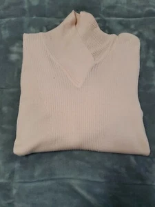 Vintage SALVATORE FERRAGAMO 100% Wool Ribbed Pullover Sweater Medium Made ITALY  - Picture 1 of 12