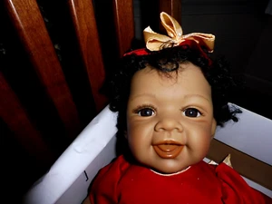 ASHTON DRAKE/WALTRAUD HANL VINYL & CLOTH 20 INCH "BABY'S FIRST CHRISTMAS" W/COA - Picture 1 of 8