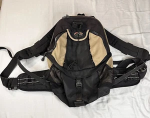 Lowepro Camera Bag Street & Field S&F Rover Light Backpack with Waist Clip - Picture 1 of 15
