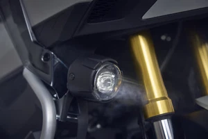 Genuine Honda X-ADV 750 NEW 2025 Front Fog Light Kit & Attachment 08ESY-MKT-FLS - Picture 1 of 2
