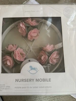 Pottery Barn Niños Fieltro Lavanda Rosas Musical Cuna Móvil Nuevo SELLADO Foto 1 de 4