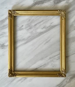 "Marco de madera dorado ornamentado antiguo/vintage se adapta a 10""x12""" - Imagen 1 de 7