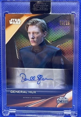 2023 年 Topps 星球大战 Chrome 黑色 Gen. HUX 橙色 SP 签名 DOMHNALL GLEESON /25 — 第 1/2 张图片
