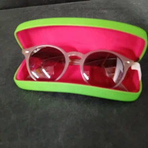 Ray Ban Sunglasses RB2180 Beige Round Lens w Case Ladies Summer Accessories -CP - Picture 1 of 9