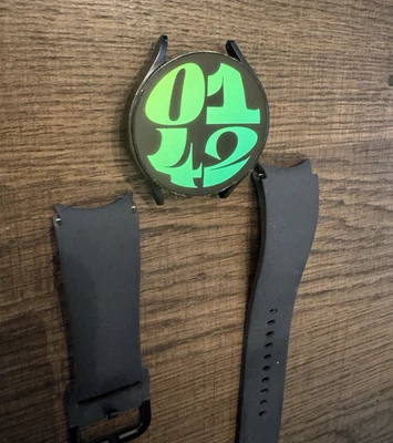 Samsung Galaxy Watch 6 SM-R945U Graphite 44mm (GPS+LTE) Unlocked Very Good - Image 1 of 4