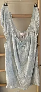 VINTAGE NWOT SIZE L PINK LABEL OSCAR DE LA RENTA SHORT NIGHTY, VERY DELICATE. - Picture 1 of 2