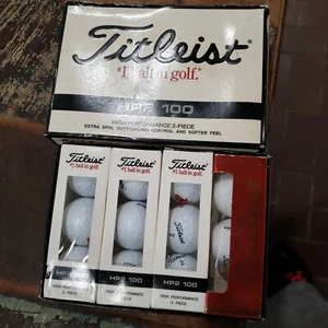 Titleist DT-90 Wound 90 Golfball 12er Pack mit Wells Fargo Coach Logo BRANDNEU - Bild 1 von 3