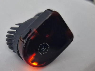 Master & Dynamic MW07 True Wireless Earbuds ((Right side)) - Image 1 of 3