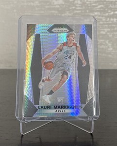 2017-18 Panini Prizm NBA Basketball Lauri Markannen Rookie Silver Prizm RC #247