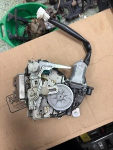 2017 HONDA PILOT Liftgate Tailgate Power Lock Latch Actuator OEM - Picture 1 of 2