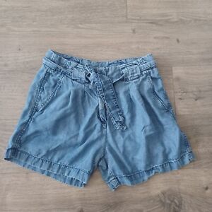 Max Jeans  Women's Pleated High Rise Easy Fit belted Denim Shorts Size 4/27