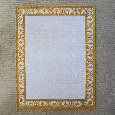 Toalla de playa barroca Versace I ♡ Love blanca y dorada 195 x 145 cm ZTO191401 Foto 1 de 4