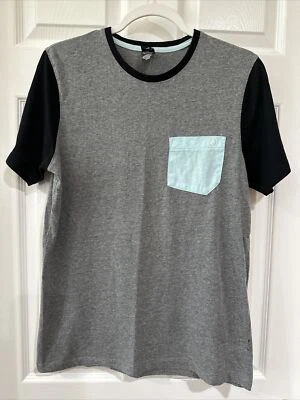 Volcom Men's Small Short Sleeve Pocket T-Shirt Gray Multi EUC - Image 1 of 4