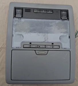 2012 Lexus USF40 LS460 Front Overhead Dome Light Lamp Sunroof Switch Gray OEM - Bild 1 von 7